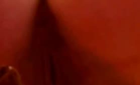 Mature babe shits on glass table