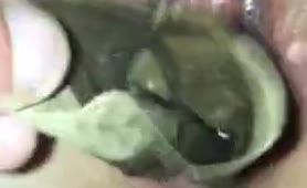 Peeing in GF's pussy