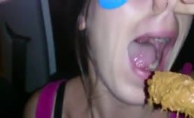 She can barely eat her own shit