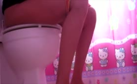 Farting while peeing