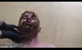 Teen with big ass shits on male slave
