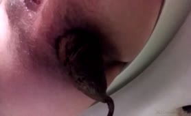 Huge turd from a tight ass