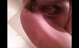 BBW lady poop closeup 