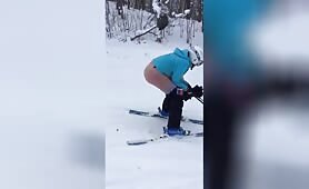 Ski pooping 