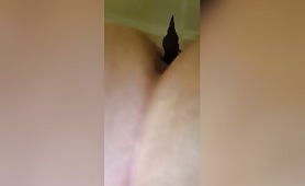 Cute amateur wife leaking shit 