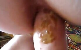 Lovely amateur lady taking cock while shitting heavily 