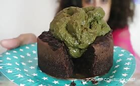 Lady Shits on Cake