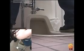 Woman Shits on Broken Toilet