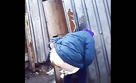Russian lady shits